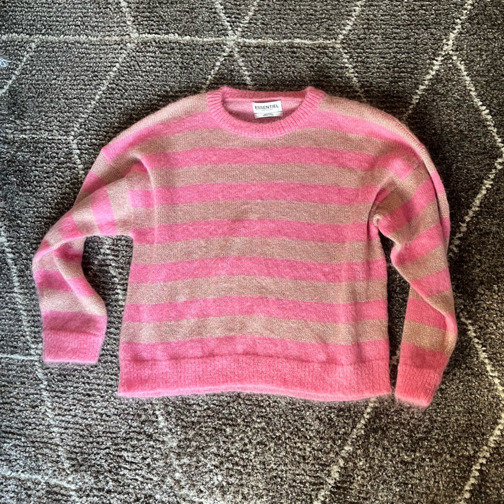 Essentiel Antwerp Pink Wool Sweater